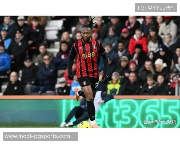 休斯曾引荐塞梅尼奥至伯恩茅斯但球员似乎倾向于加盟曼城